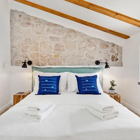 Blubini Heritage House 4*